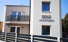 Gold De Luxe Apartman